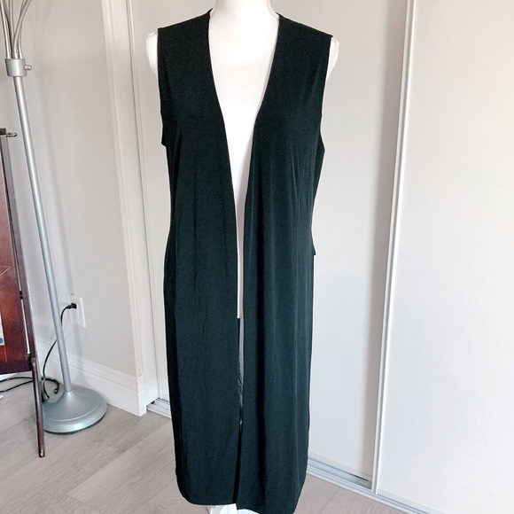DKNY, beautiful black, long vest! Brand new! ❤️ - Picture 1 of 3